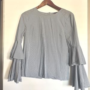 Blue striped wide arm long sleeve blouse